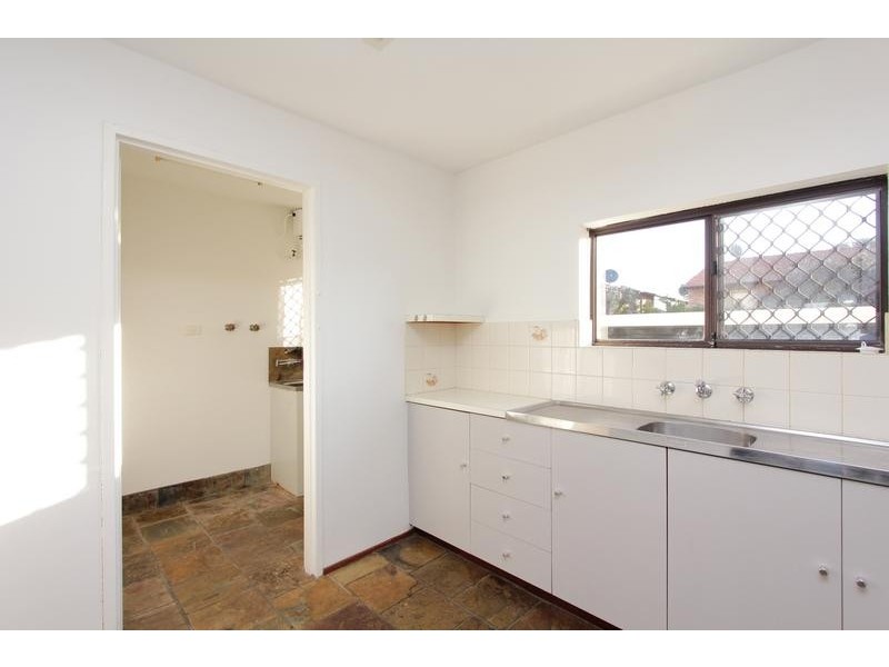 14/79 Clydesdale Street, Como WA 6152