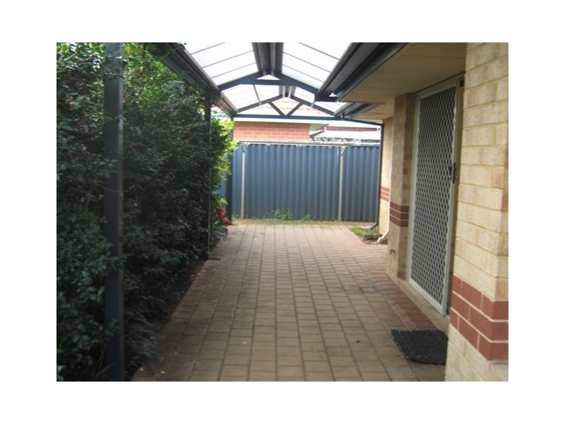 2/168 Bateman Road, Brentwood WA 6153