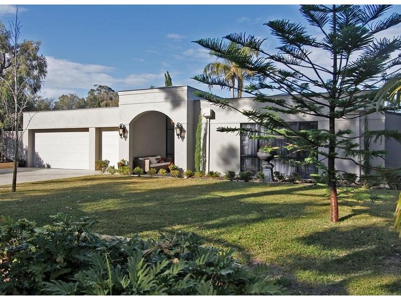 5 Cheyne Walk, Applecross WA 6153