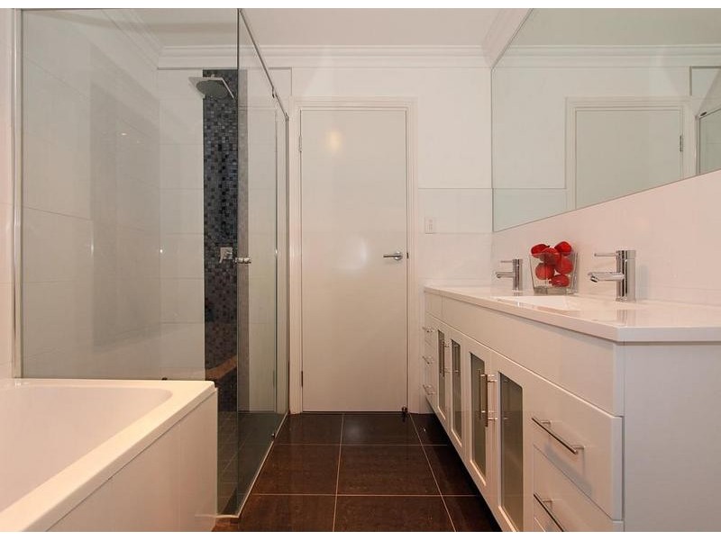 5 Cheyne Walk, Applecross WA 6153