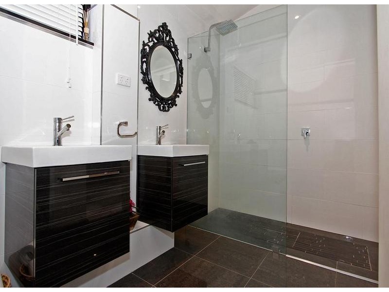 5 Cheyne Walk, Applecross WA 6153