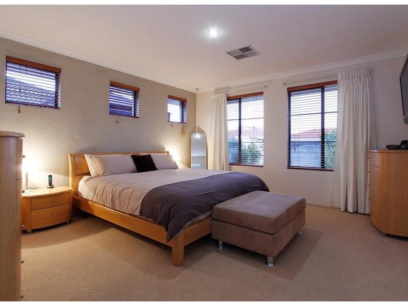 22 Banda Blvd, Canning Vale WA 6155