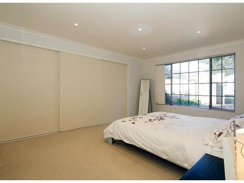 28 Cunningham St, Ardross WA 6153