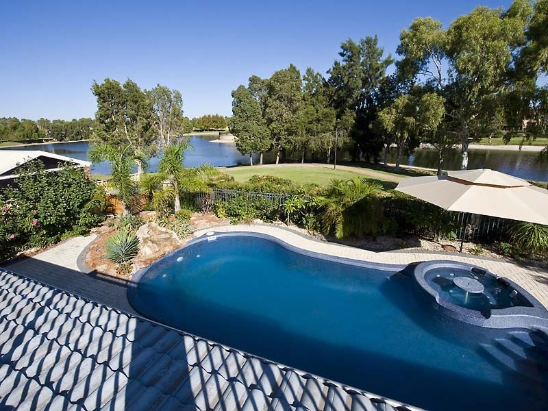 110 Bennett Drive, Canning Vale WA 6155