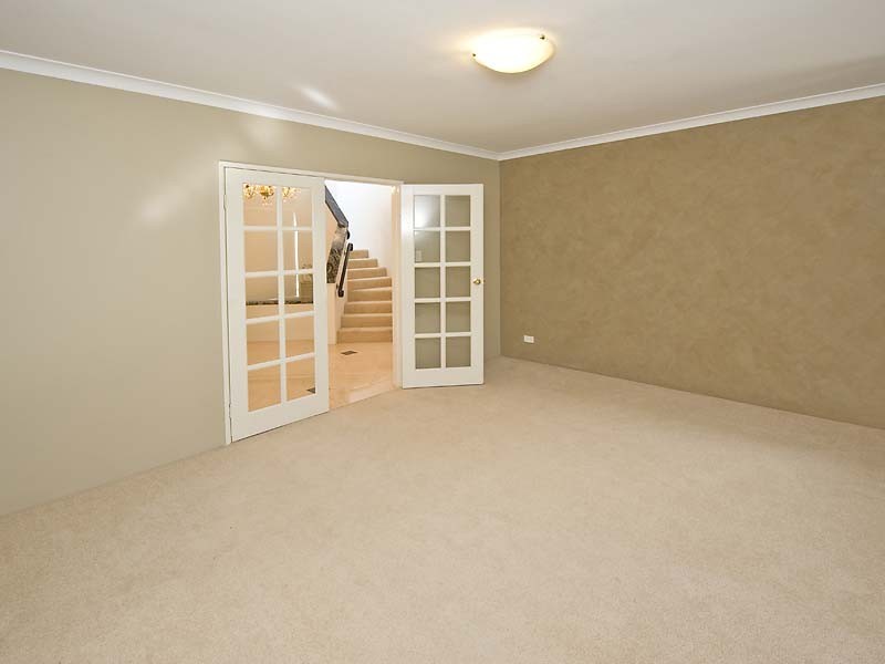110 Bennett Drive, Canning Vale WA 6155