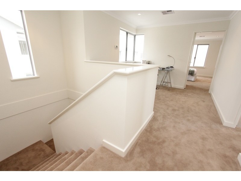 2/30 Waddell Road, Palmyra WA 6157