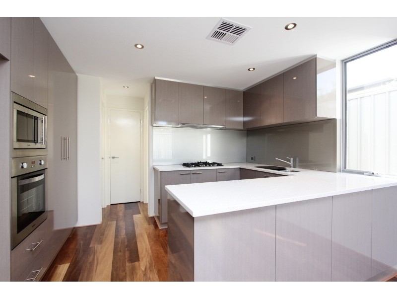 4/30 Waddell Road, Palmyra WA 6157