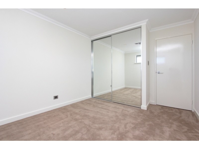 4/30 Waddell Road, Palmyra WA 6157