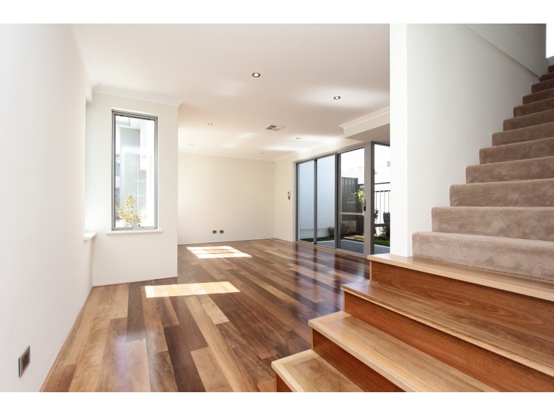 Lot 6, 1/30 Waddell Road, Palmyra WA 6157