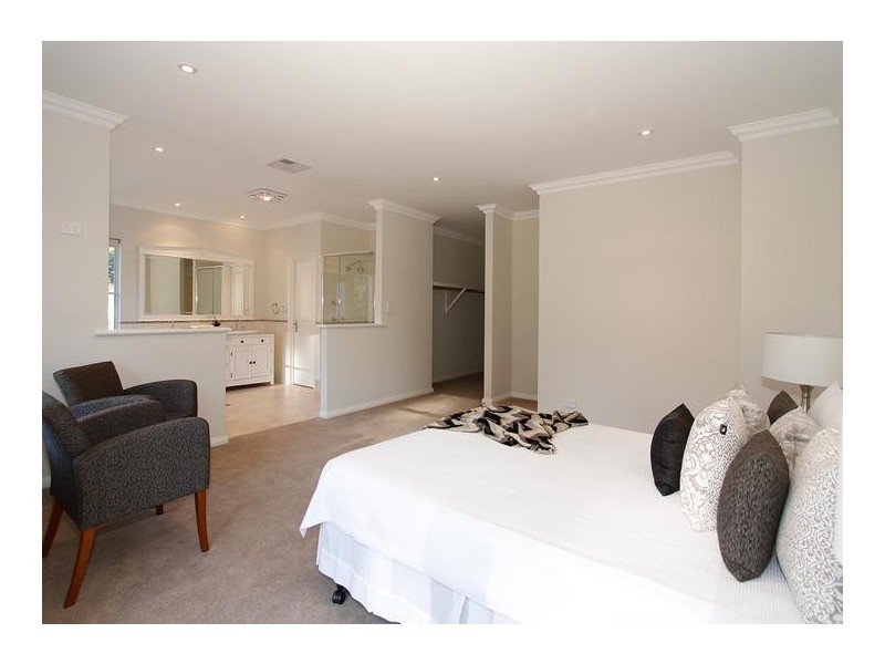 1 Bushell Place, Ardross WA 6153