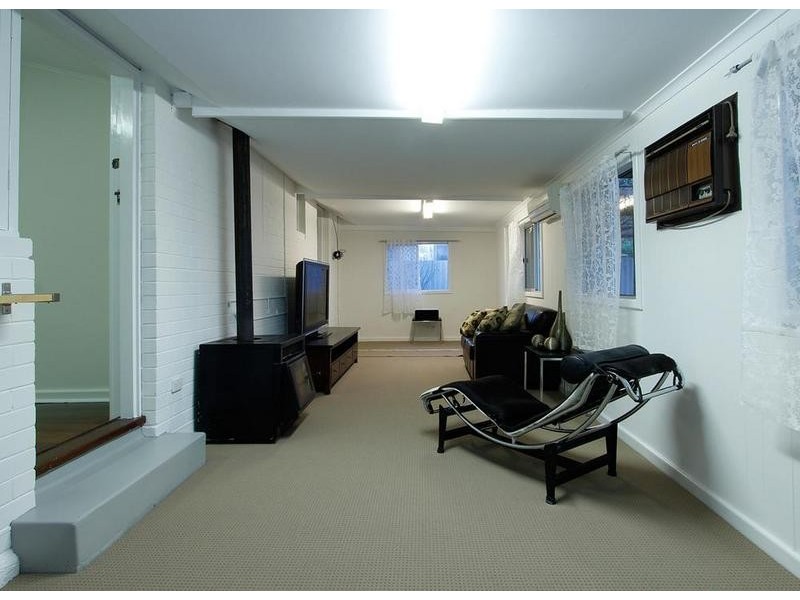 85 Lefroy Rd, Beaconsfield WA 6162