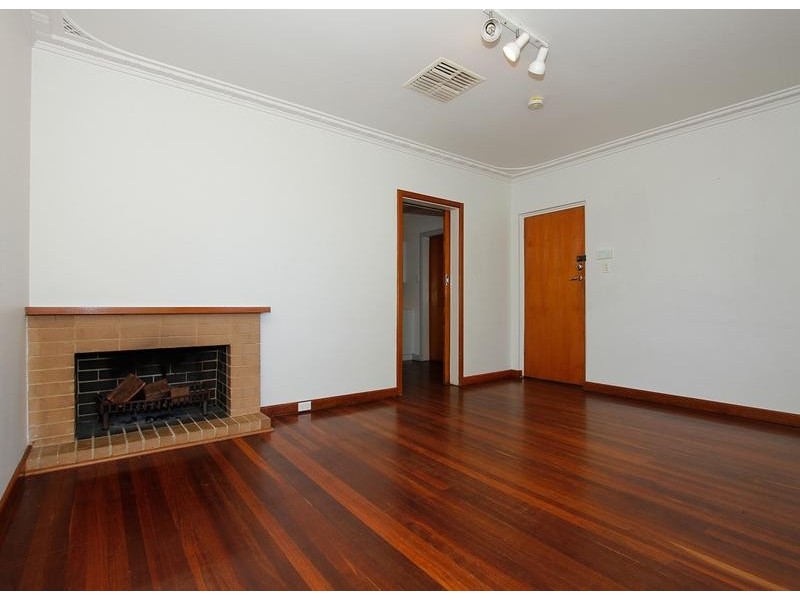 34 Denny Way, Alfred Cove WA 6154