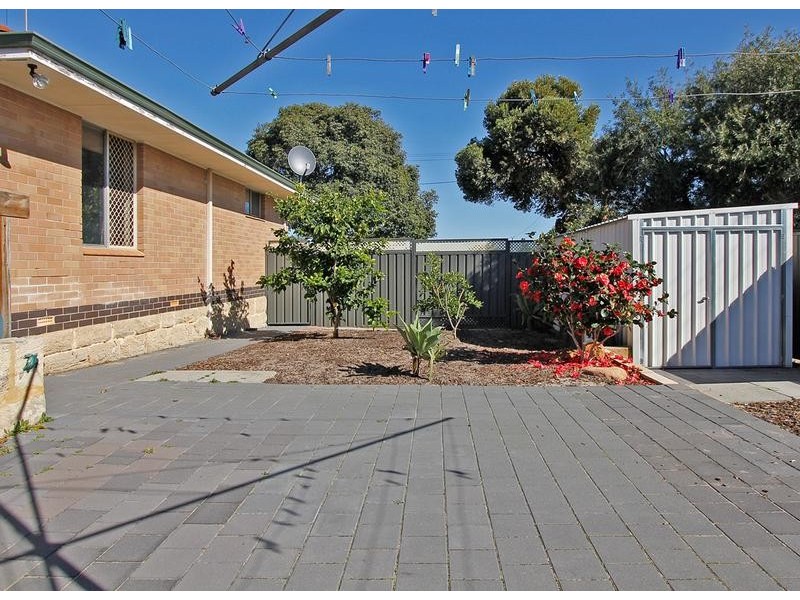 34 Denny Way, Alfred Cove WA 6154