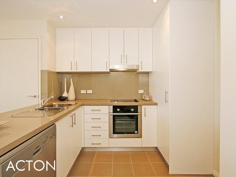 2/880 Canning Highway, Applecross WA 6153