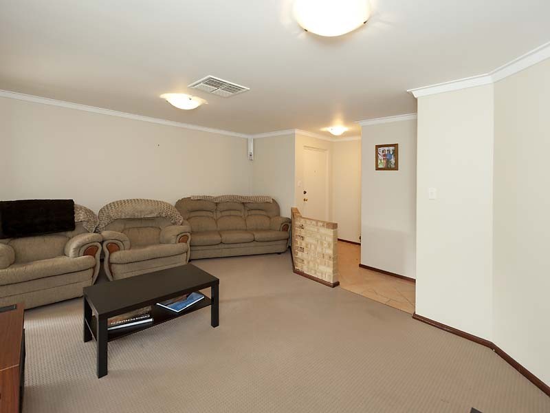 3/55 Holman St, Alfred Cove WA 6154