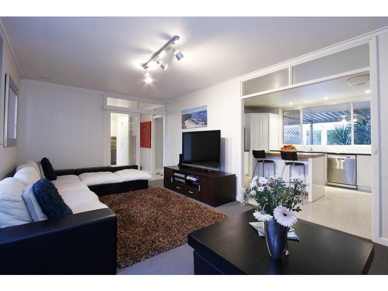 24 Pass Crescent, Beaconsfield WA 6162