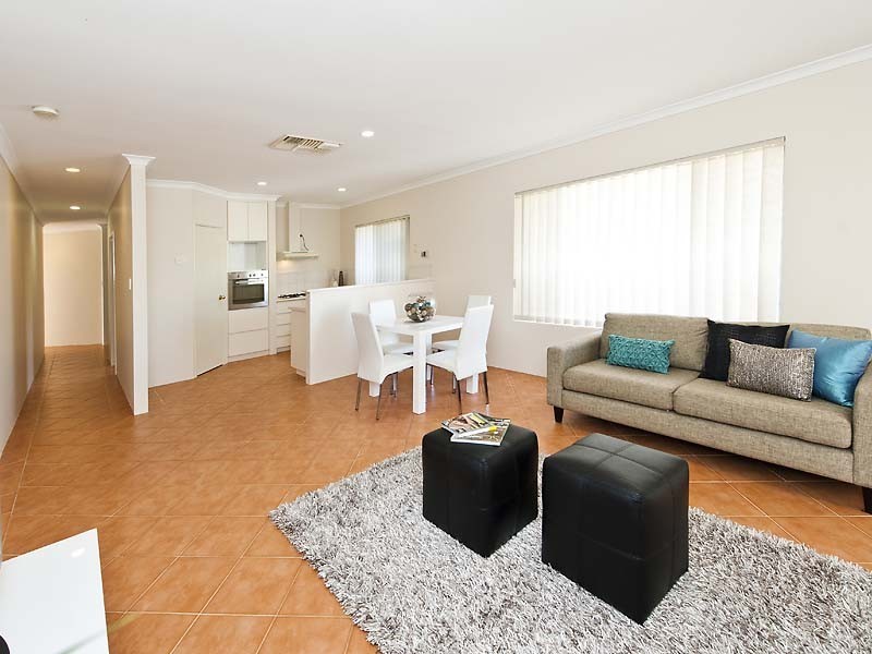 72 Wichmann Rd, Attadale WA 6156