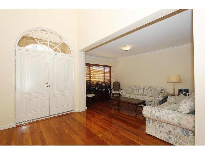 41a Mitchell St, Ardross WA 6153