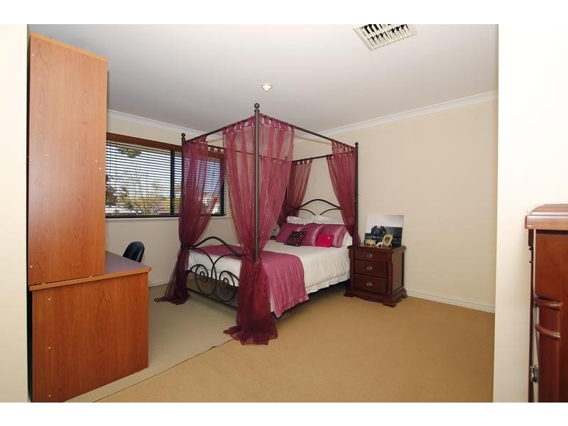 41a Mitchell St, Ardross WA 6153