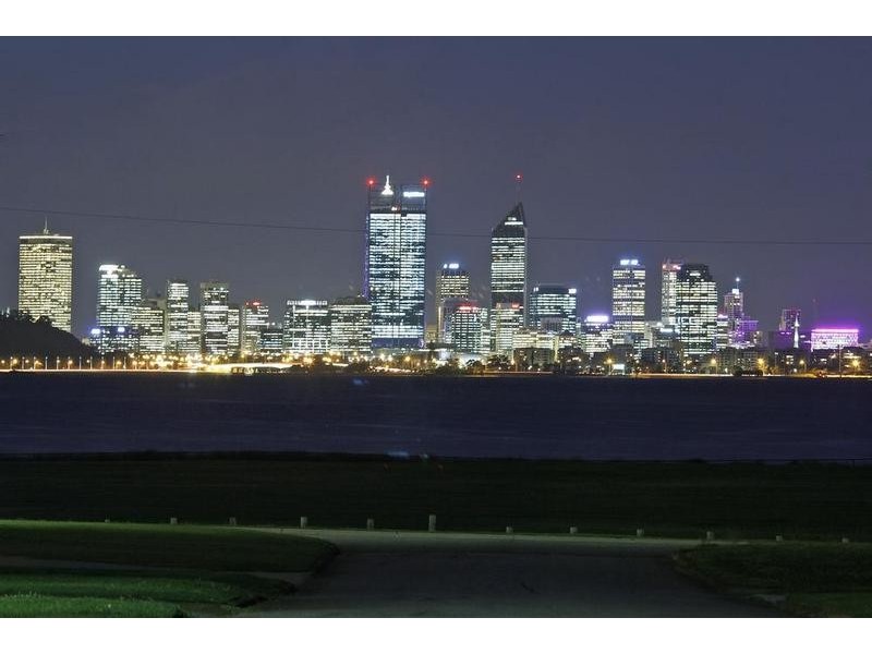 10 Palmer St, Attadale WA 6156