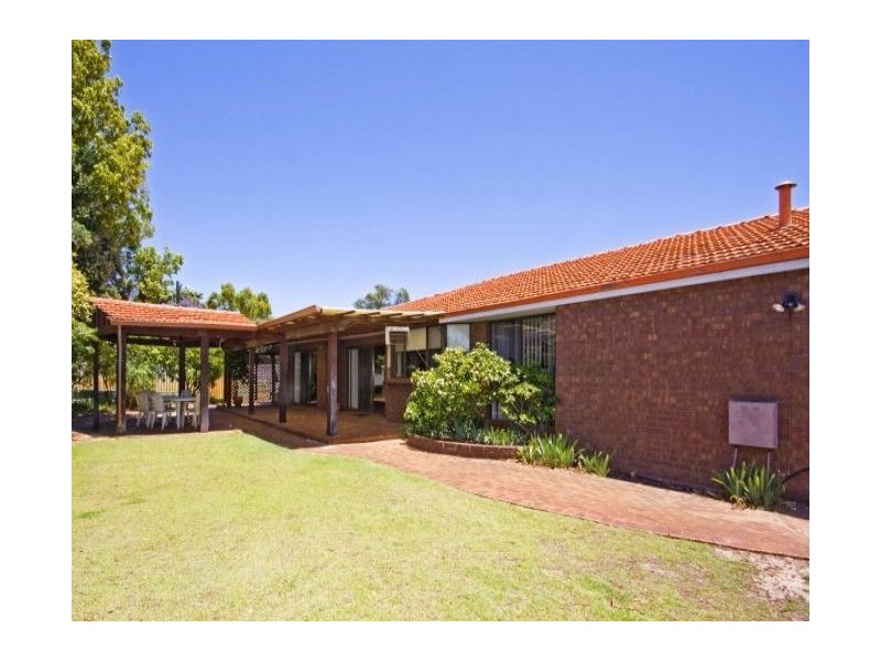 28 Hyland Way, Wilson WA 6107