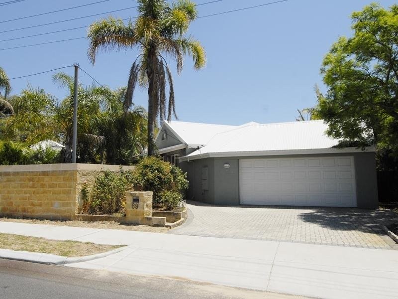 69 Canavan Cres, Manning WA 6152