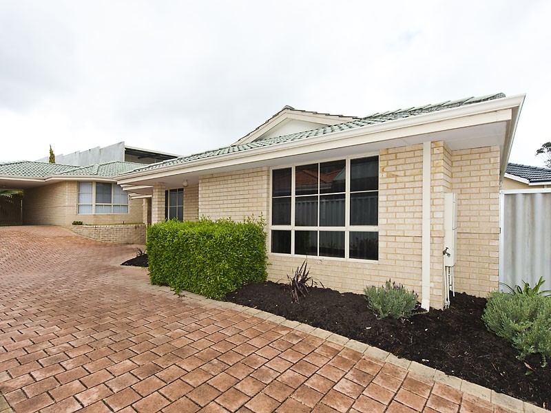 2/46 Widdicombe St, Myaree WA 6154