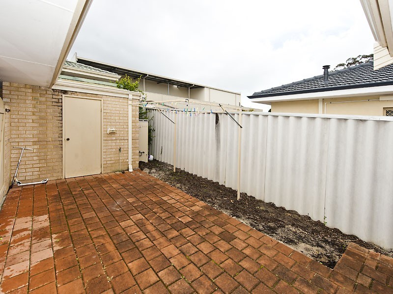 2/46 Widdicombe St, Myaree WA 6154