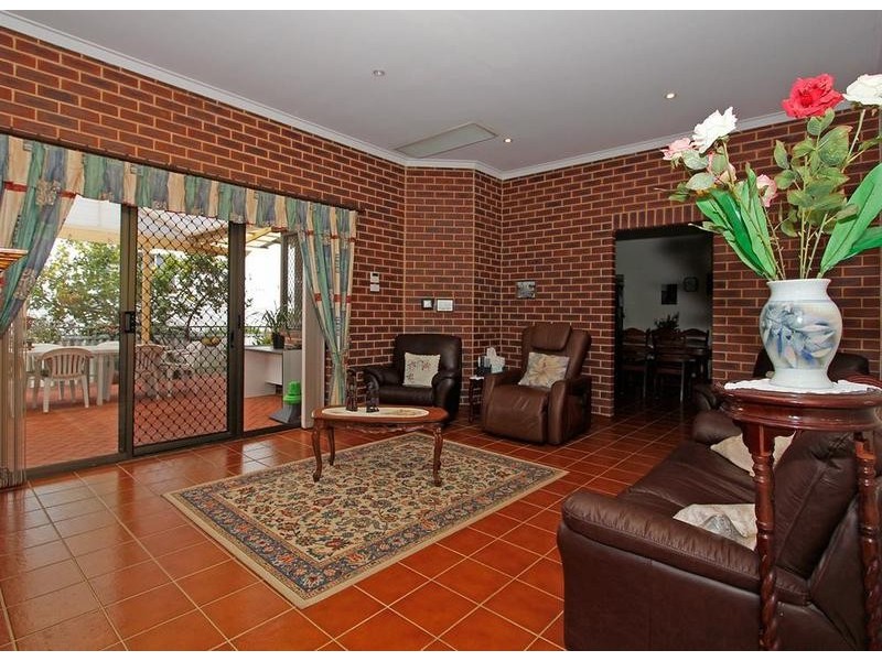 2C Braunton Street, Bicton WA 6157