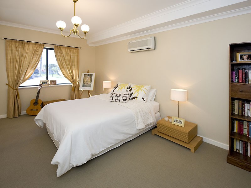 27b Collier St, Ardross WA 6153