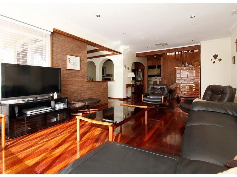 66 McCallum Cres, Ardross WA 6153