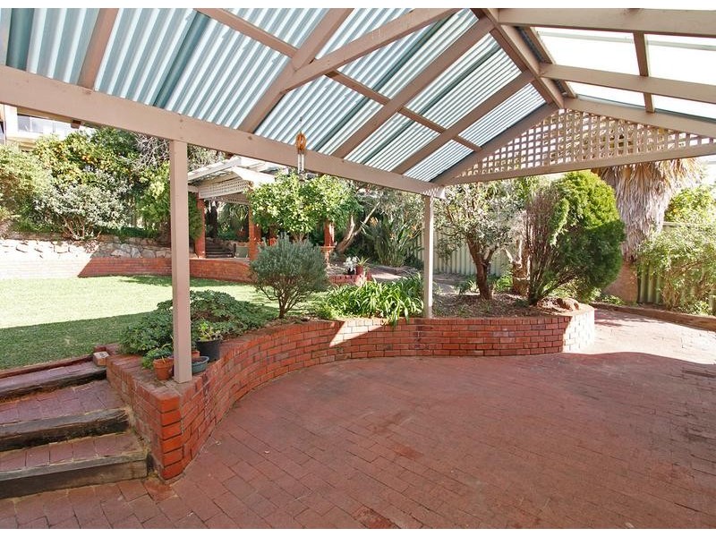 66 McCallum Cres, Ardross WA 6153