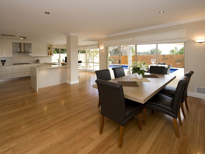 1a Milne St, Bicton WA 6157