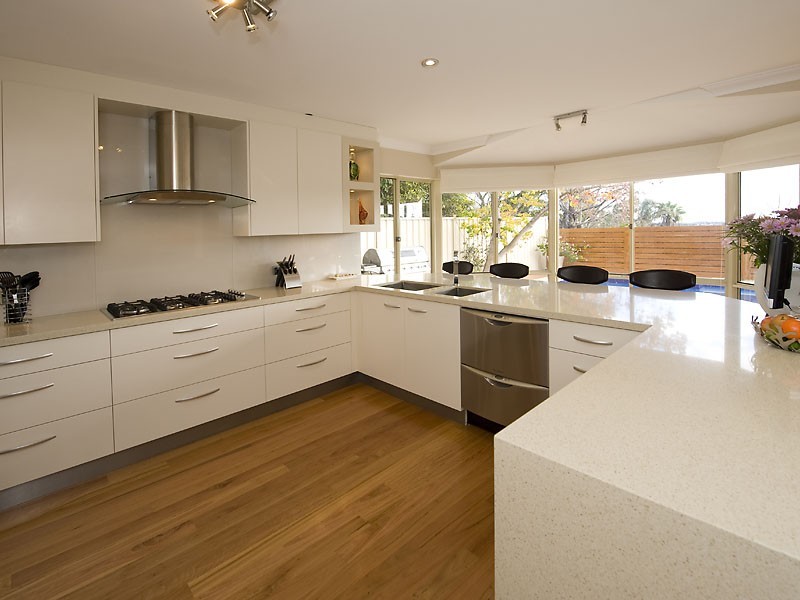 1a Milne St, Bicton WA 6157