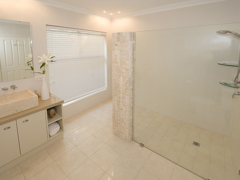 1a Milne St, Bicton WA 6157