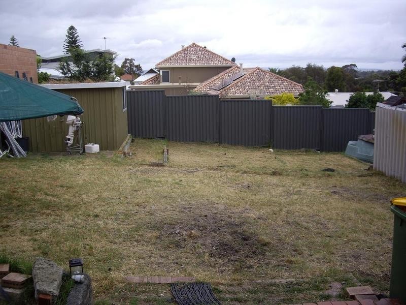 184 Reynolds Rd, Mount Pleasant WA 6153