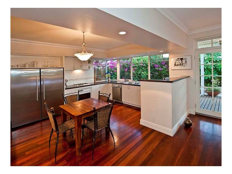 5 Regent Way, Mount Pleasant WA 6153