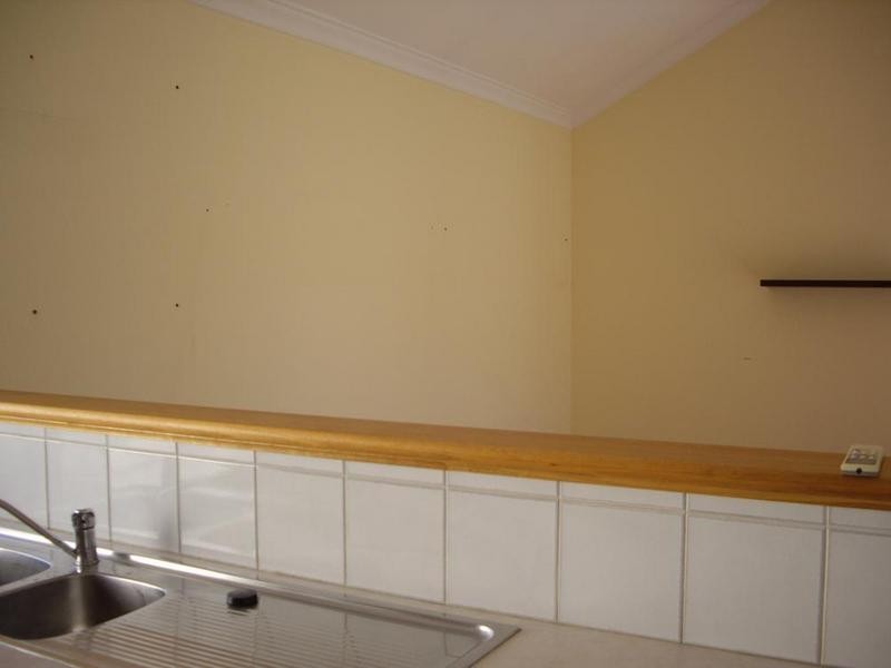 10 St Michael Tce, Mount Pleasant WA 6153