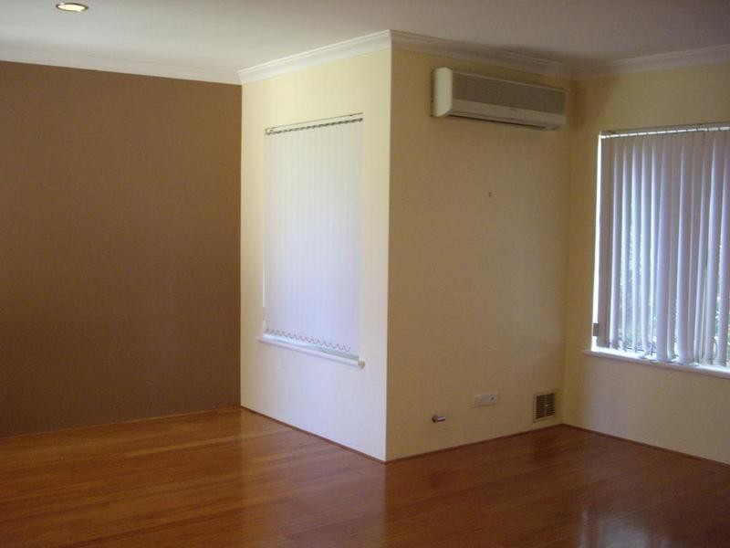 10 St Michael Tce, Mount Pleasant WA 6153