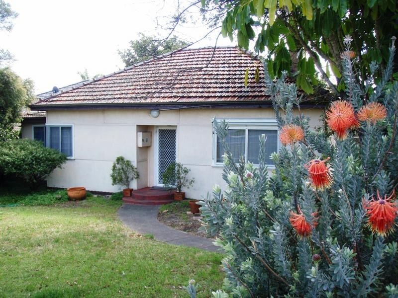 108 Ardross St, Mount Pleasant WA 6153