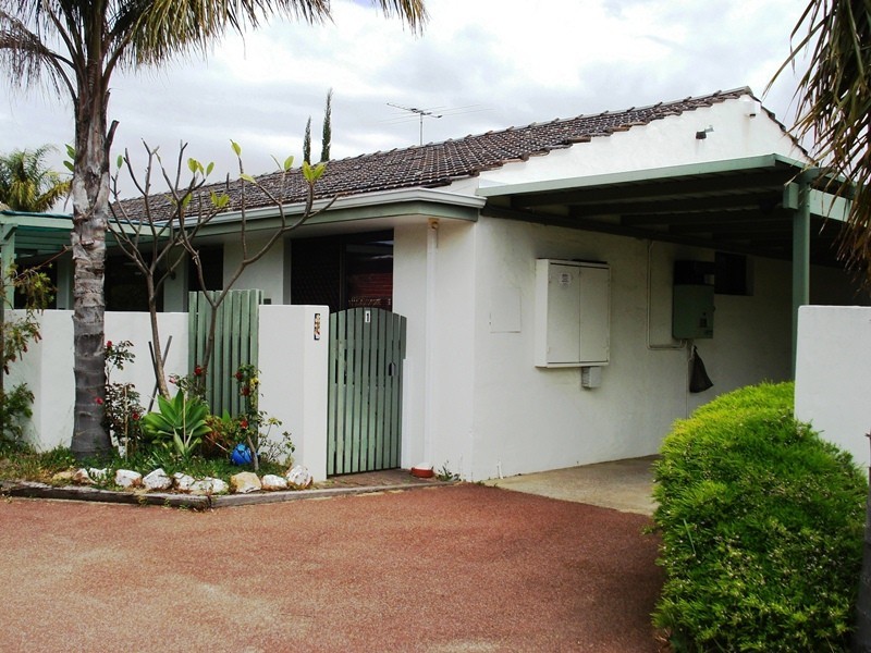 1/13 Brittain St, Como WA 6152