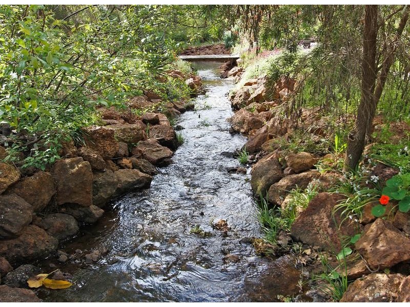 189a Orange Valley Rd, Kalamunda WA 6076