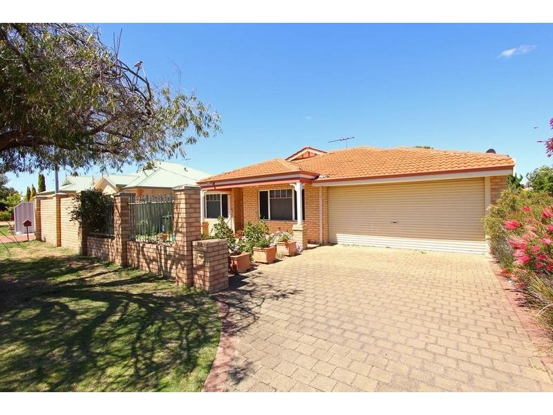 50a Lamond Street, Alfred Cove WA 6154