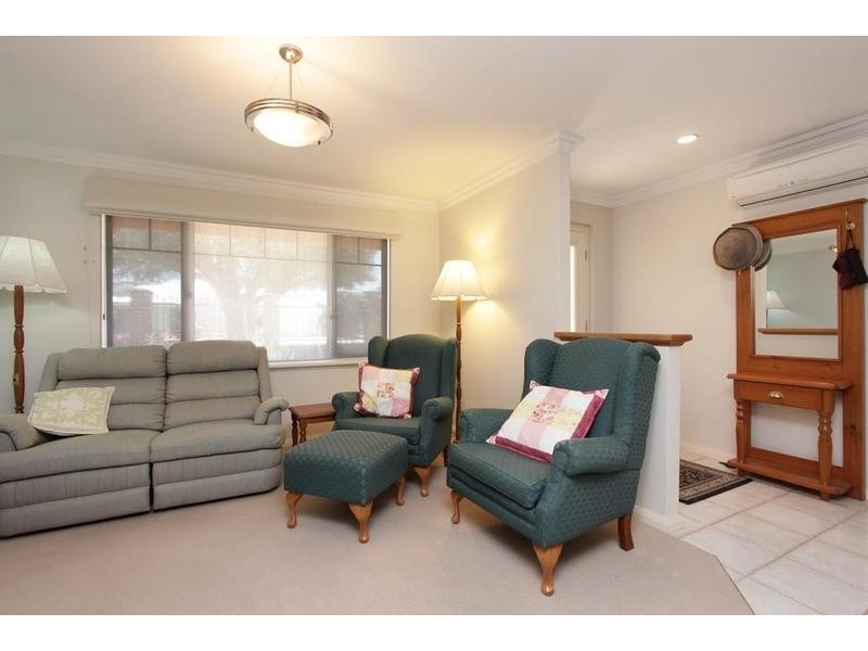 50a Lamond Street, Alfred Cove WA 6154