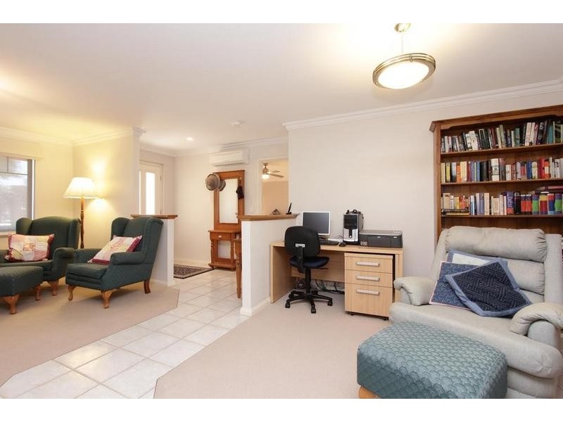 50a Lamond Street, Alfred Cove WA 6154