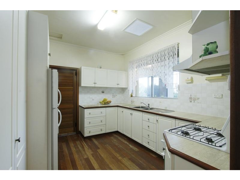 19 Pickering Way, Booragoon WA 6154