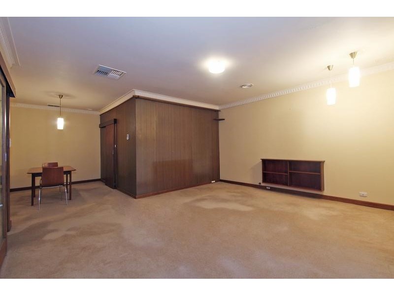 73 Coogee Road, Ardross WA 6153