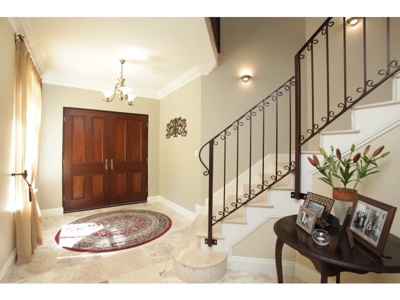 70 Kitchener Road, Melville WA 6156