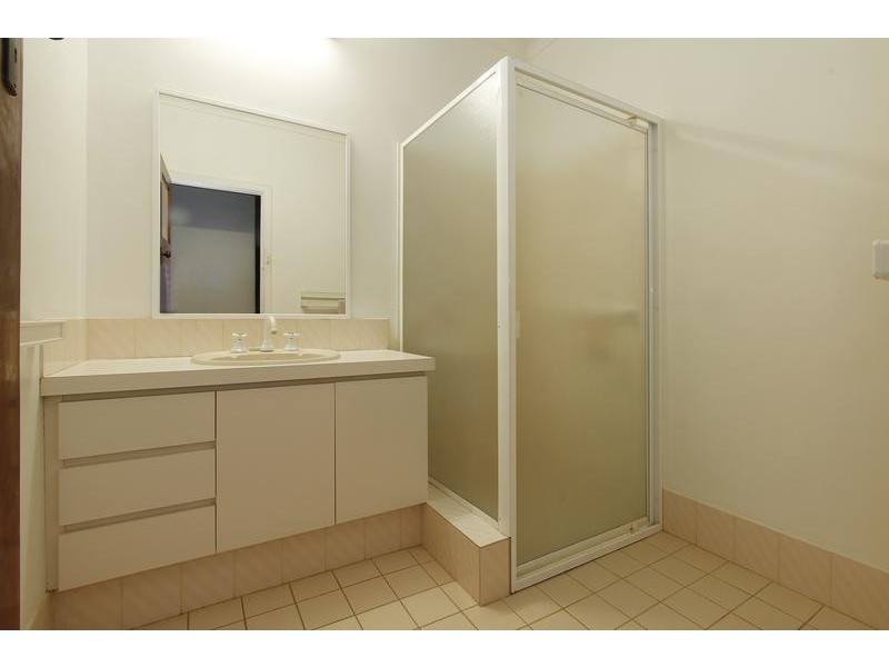 22 Redwood Crescent, Melville WA 6156