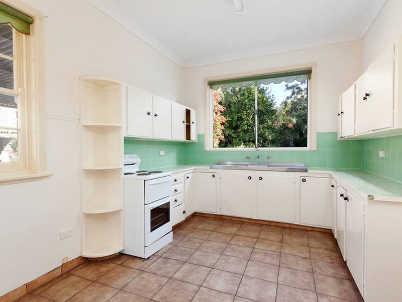 3 Spey Road, Applecross WA 6153